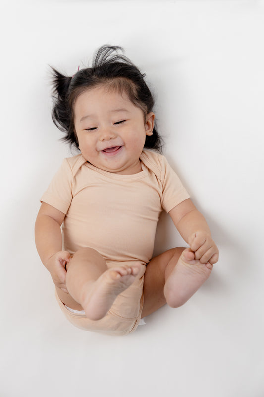 Zeno Bear Magnetic Bamboo Onesie (Solid Colors)