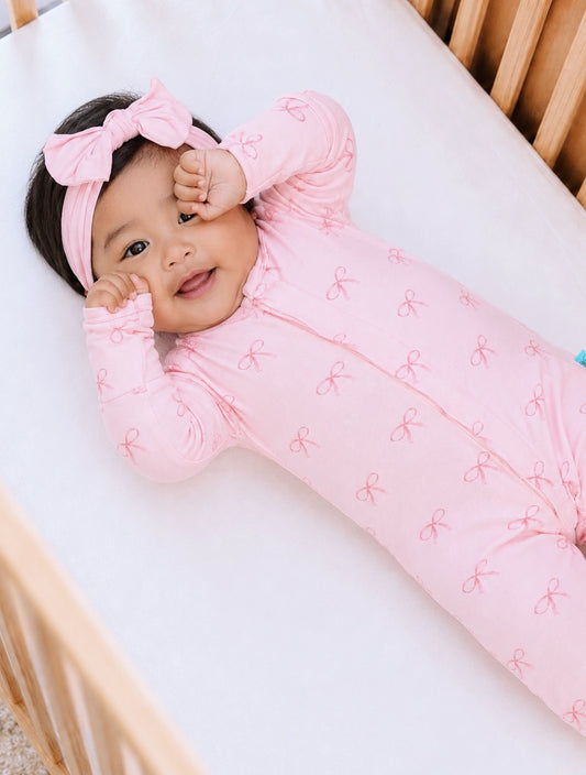 Zeno Bear Magnetic Bamboo Romper | Seaside Stars & Blushing Bows (Foldable Mittens and Feet Cuffs)- New Collection