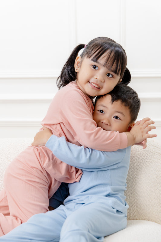 Zeno Bear Ribbed Magnetic Bamboo Toddler Pajamas- Set of Long Sleeved Top and Pants Sleepwear for Toddlers