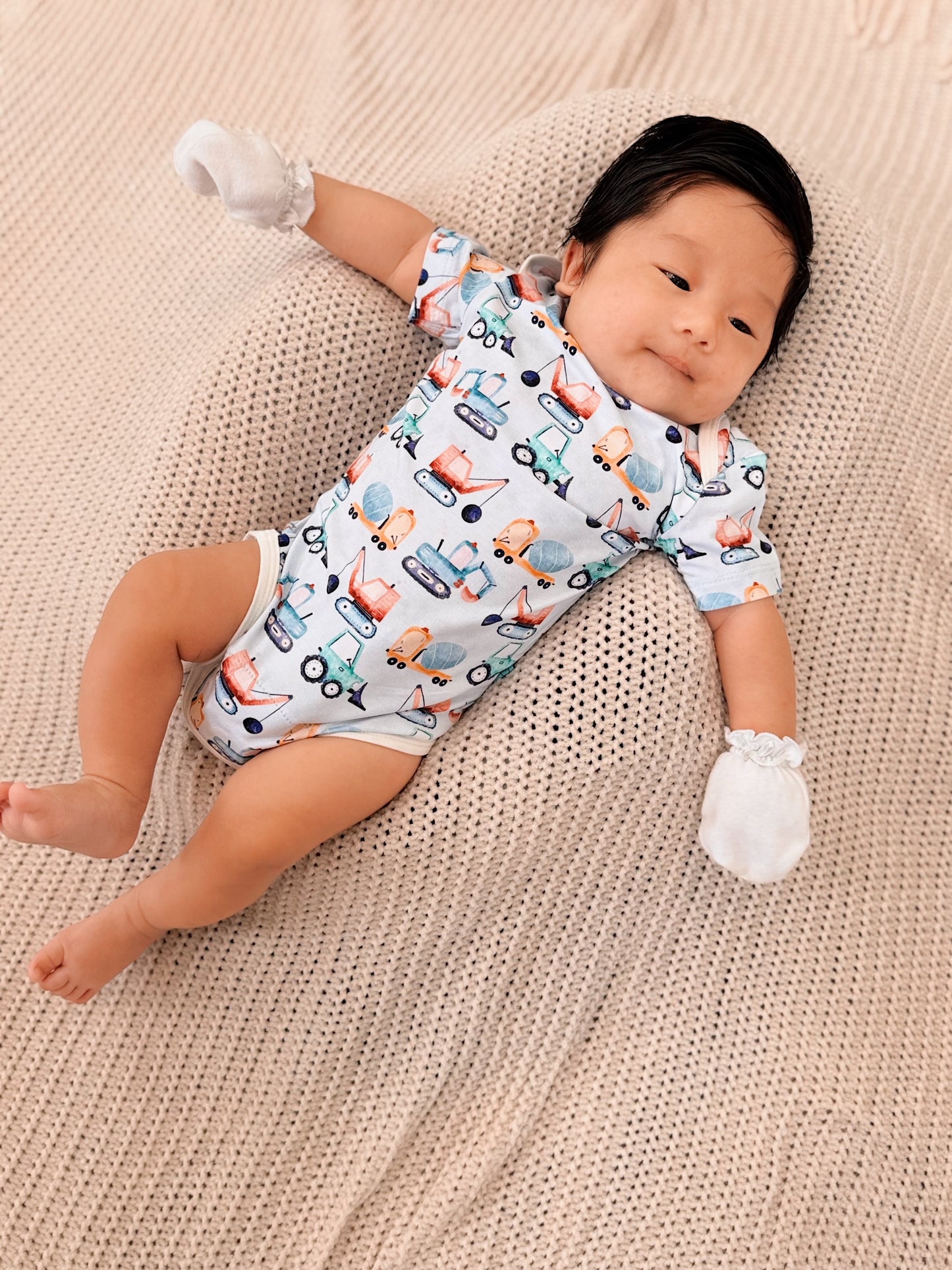 Zeno Bear EasyFit Magic Magnetic Bamboo Onesie *2025 NEW PRINTS